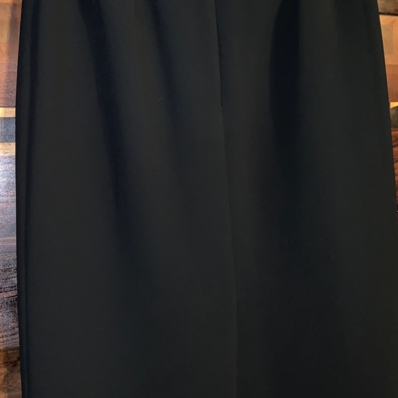 Kasper Size 8 Black Skirt with Earring Bonus - Picture 13 of 14